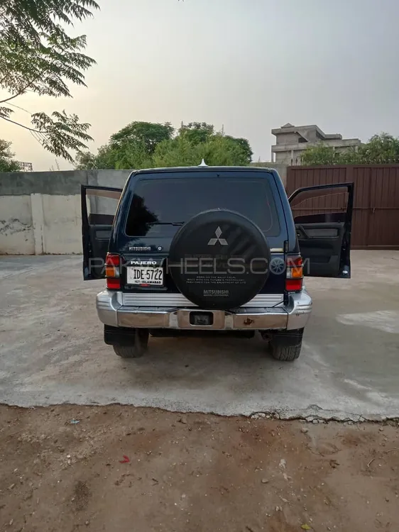 مٹسوبیشی پجیرو 1991 for Sale in اسلام آباد Image-1