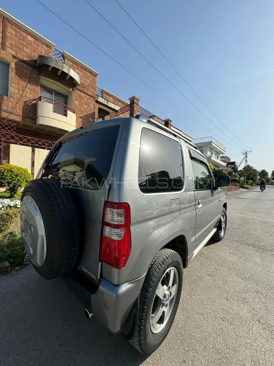 Nissan Kix 2012 for Sale in Islamabad Nissan Kix 2012 for Sale in Islamabad Image-2