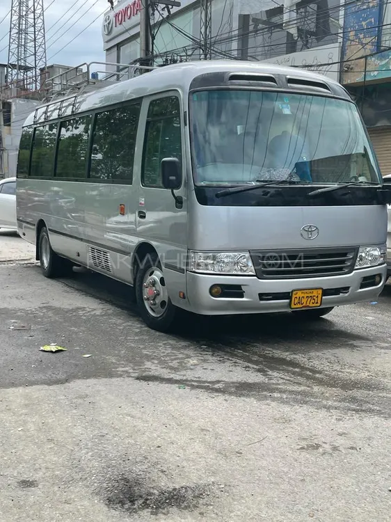 Toyota Coaster 2015 for Sale in Lahore Image-1