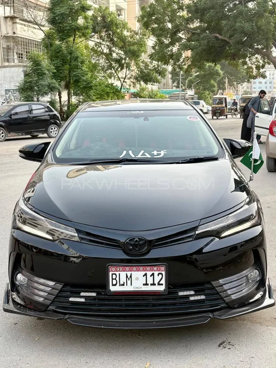 Toyota Corolla 2018 for Sale in Karachi Image-1