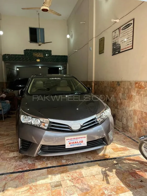 Toyota Corolla 2017 for Sale in Mirpur khas Image-1