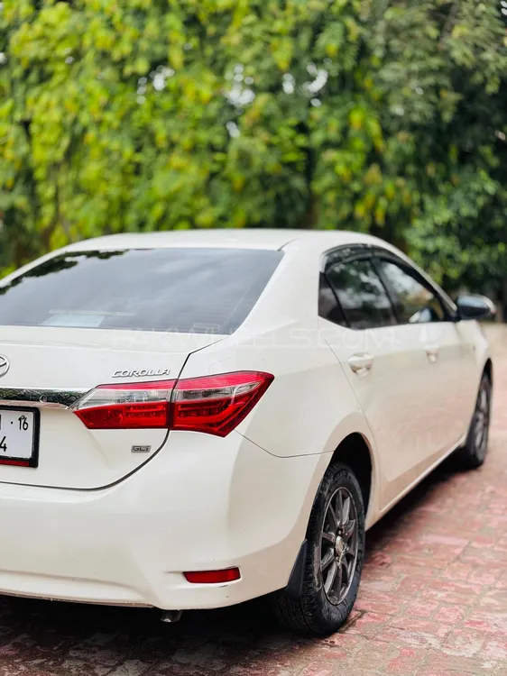 Toyota Corolla 2015 for Sale in Depal pur Toyota Corolla 2015 for Sale in Depal pur Image-10