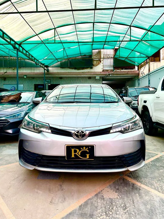 Toyota Corolla 2020 for Sale in Karachi Image-1