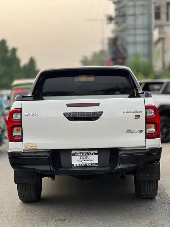 Toyota Hilux 2023 for Sale in Lahore Toyota Hilux 2023 for Sale in Lahore Image-5