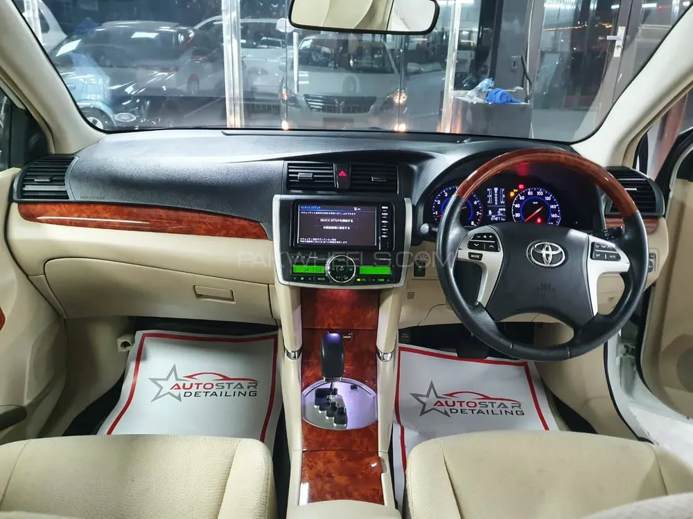 Toyota Premio 2015 for Sale in Quetta Toyota Premio 2015 for Sale in Quetta Image-1