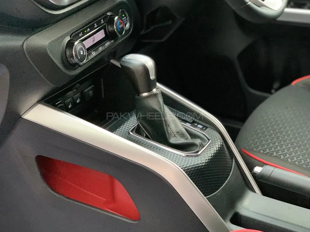 Toyota Raize 2020 for Sale in Karachi Toyota Raize 2020 for Sale in Karachi Image-7