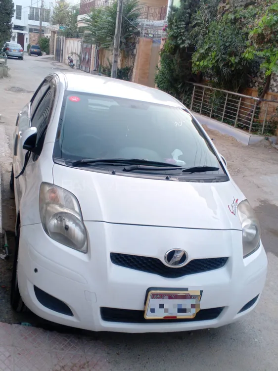 Toyota Vitz 2008 for Sale in Quetta Image-1