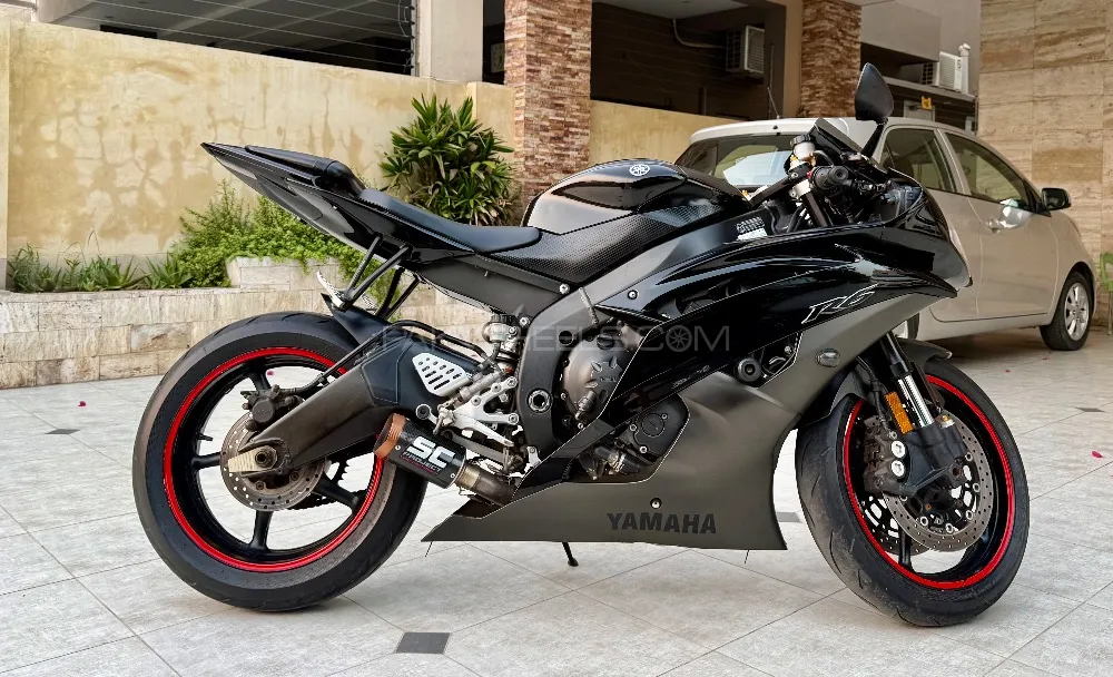 Yamaha YZF-R6 2011 for Sale Image-1