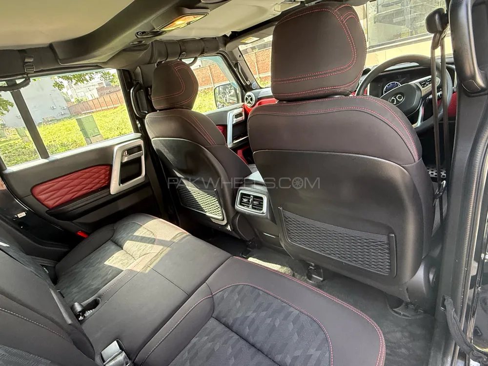 BAIC BJ40 Plus 2023 for Sale in Lahore BAIC BJ40 Plus 2023 for Sale in Lahore Image-11