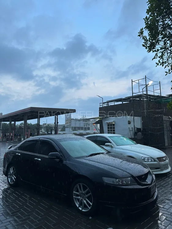 Honda Accord 2003 for Sale in Lahore Image-1