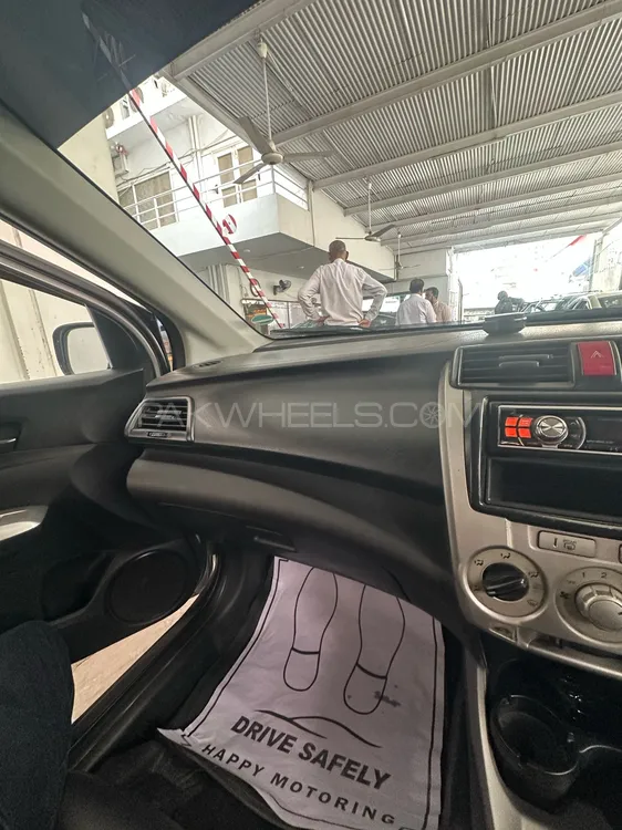 Honda City 2012 for Sale in Karachi Honda City 2012 for Sale in Karachi Image-8