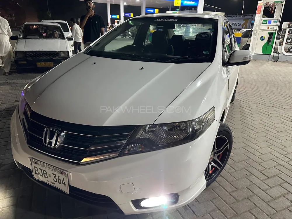 Honda City 2017 for Sale in Hyderabad Image-1