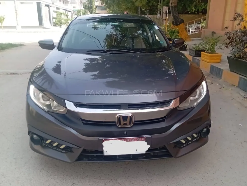 Honda Civic 2018 for Sale in Karachi Image-1