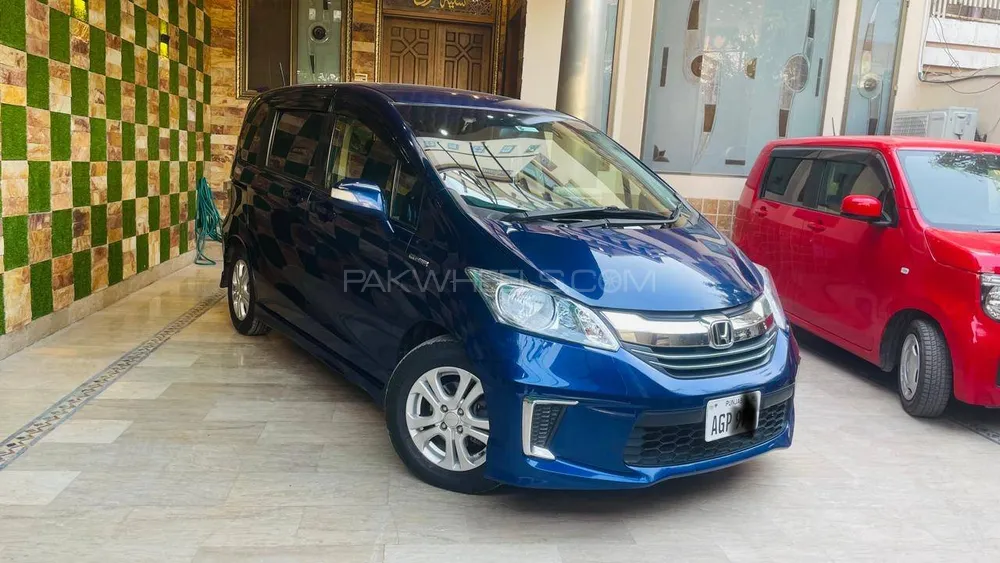 Honda Freed 2016 for Sale in Gujranwala Image-1
