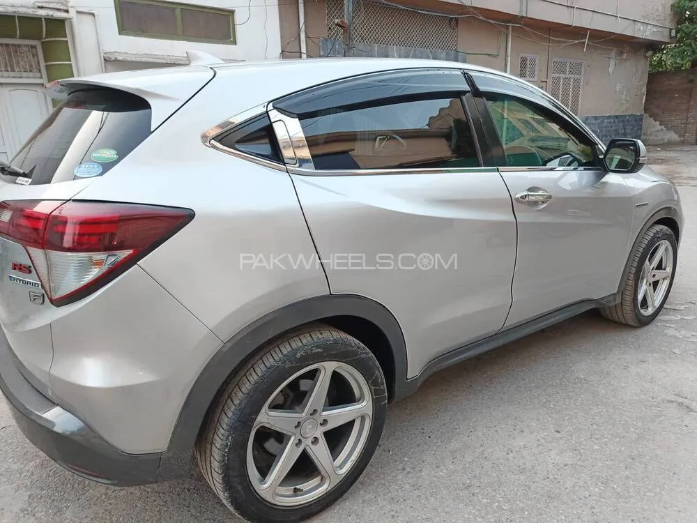 ہونڈا ویزِل 2015 for Sale in پشاور ہونڈا ویزِل 2015 for Sale in پشاور Image-4