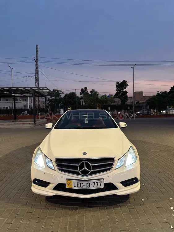 Mercedes Benz E Class 2013 for Sale in Lahore Image-1