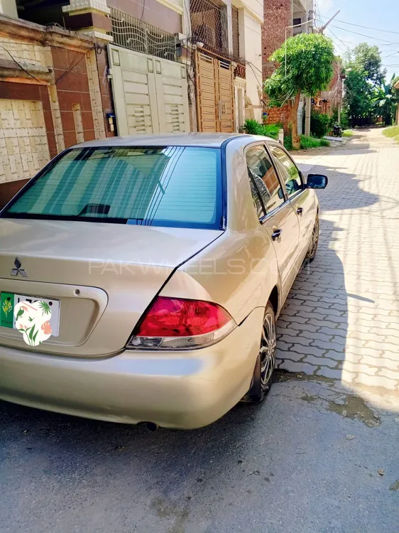 Mitsubishi Lancer 2004 for Sale in Daska Mitsubishi Lancer 2004 for Sale in Daska Image-6