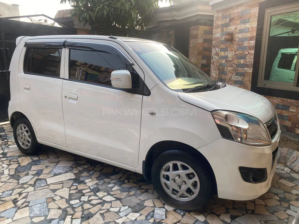 Suzuki Wagon R 2017 for Sale in Sialkot Image-1