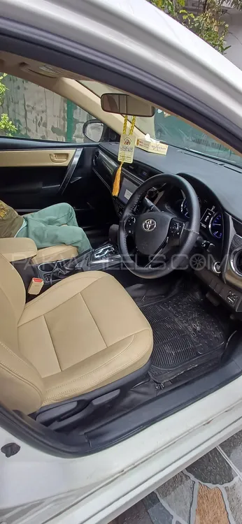 Toyota Corolla 2022 for Sale in Lahore Toyota Corolla 2022 for Sale in Lahore Image-9