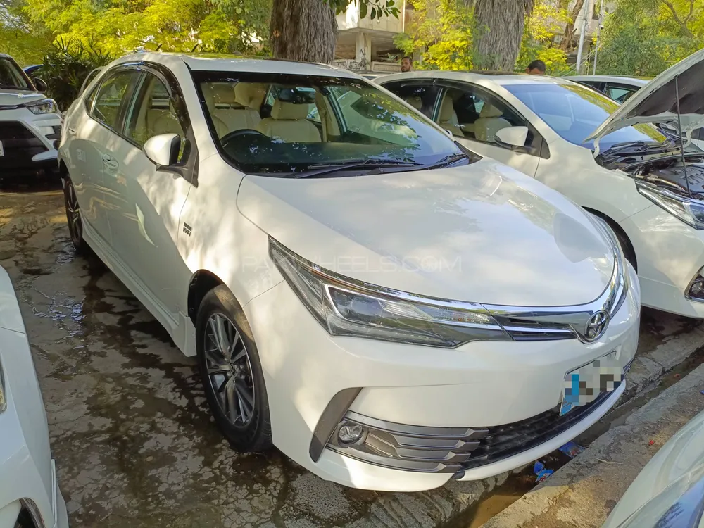 Toyota Corolla 2019 for Sale in Islamabad Image-1