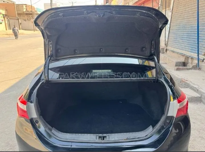 Toyota Corolla 2017 for Sale in Khanpur Toyota Corolla 2017 for Sale in Khanpur Image-11
