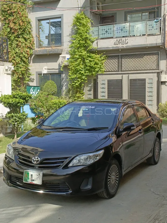 Toyota Corolla 2011 for Sale in Lahore Image-1