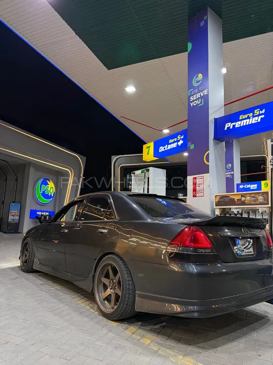 Toyota Mark II 2002 for Sale in Islamabad Image-1