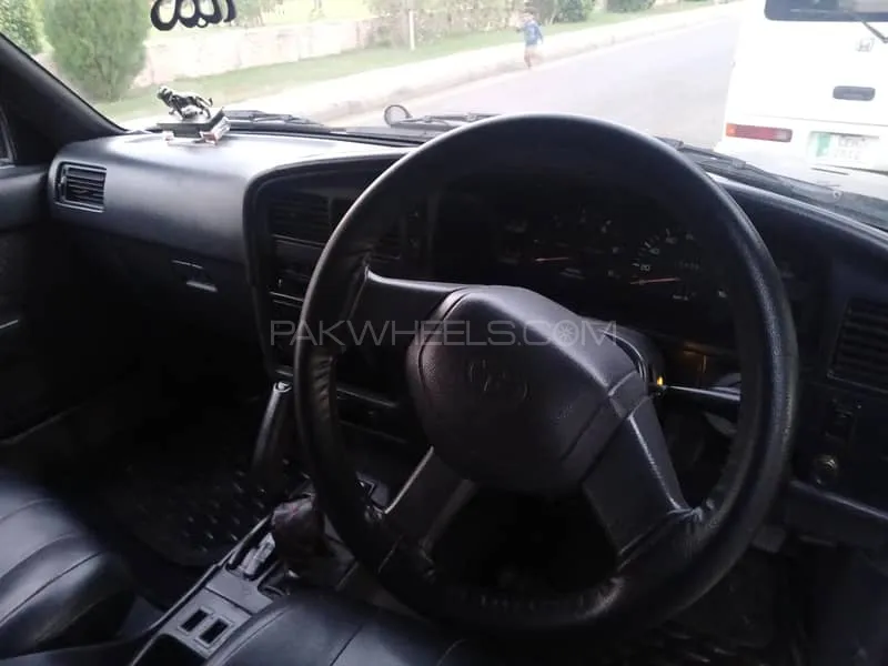 Toyota Surf 1992 for Sale in Lahore Toyota Surf 1992 for Sale in Lahore Image-3
