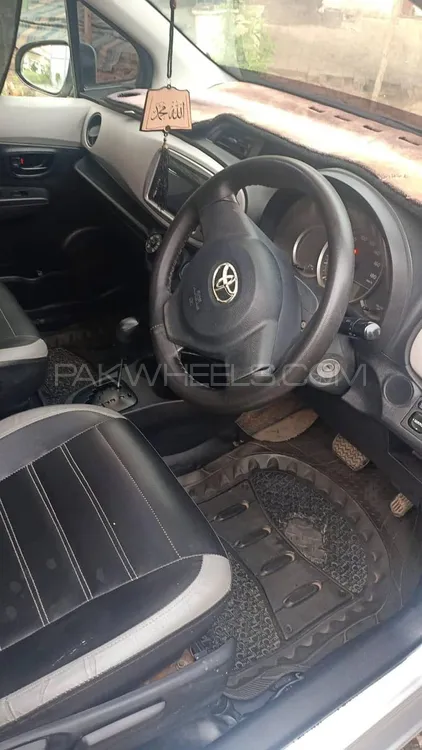 Toyota Vitz 2014 for Sale in Karachi Toyota Vitz 2014 for Sale in Karachi Image-2