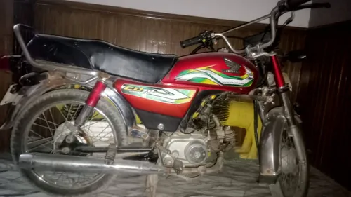 DYL Dhoom YD-70 2008
