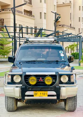 Mitsubishi Pajero Super Exceed 3.0 1991