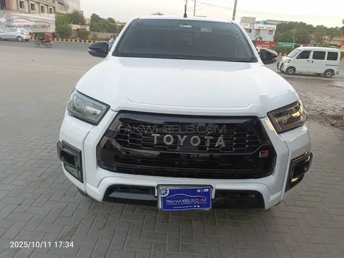 Toyota Hilux Revo GR Sport 2023