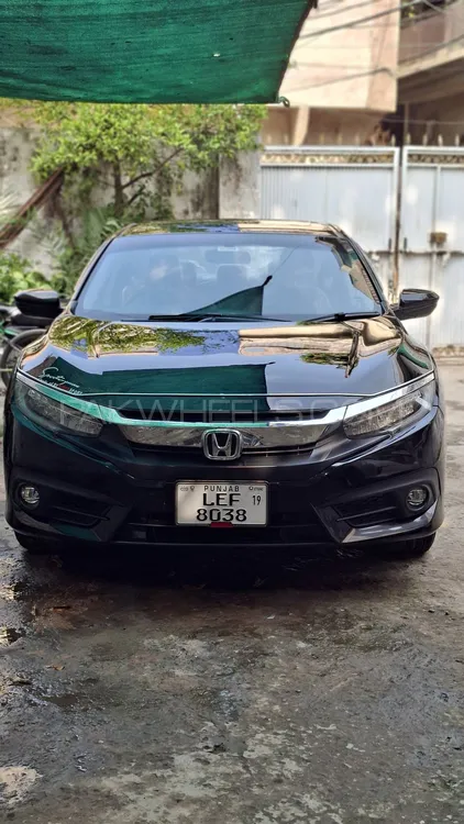 Honda Civic 2019 for Sale in Lahore Image-1