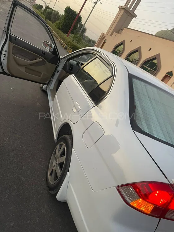 Honda Civic 2006 for Sale in Lahore Image-1