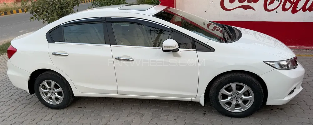 Honda Civic 2015 for Sale in Faisalabad Honda Civic 2015 for Sale in Faisalabad Image-2