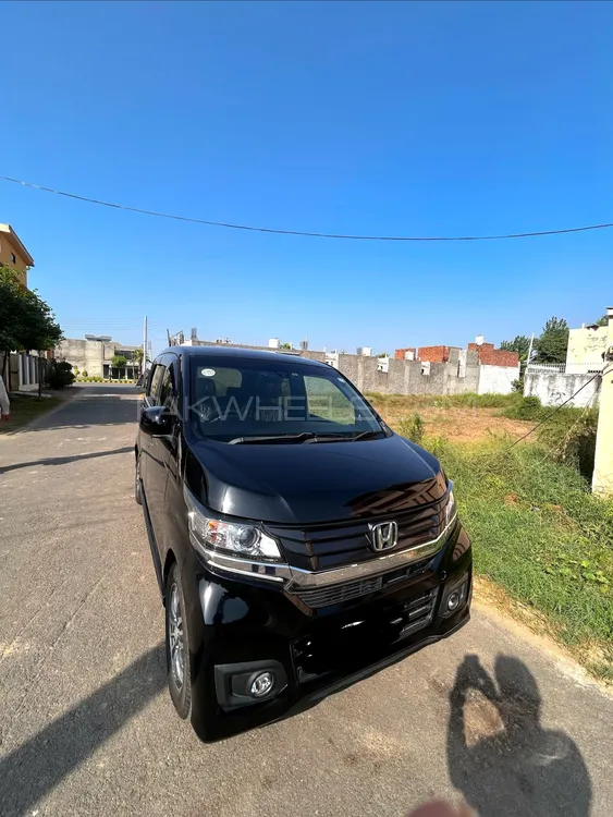 Honda N Wgn 2019 for Sale in Lahore Image-1