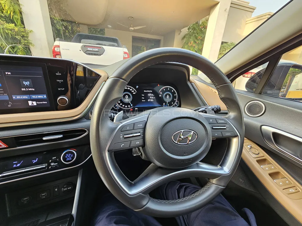 Hyundai Sonata 2021 for Sale in Multan Hyundai Sonata 2021 for Sale in Multan Image-10