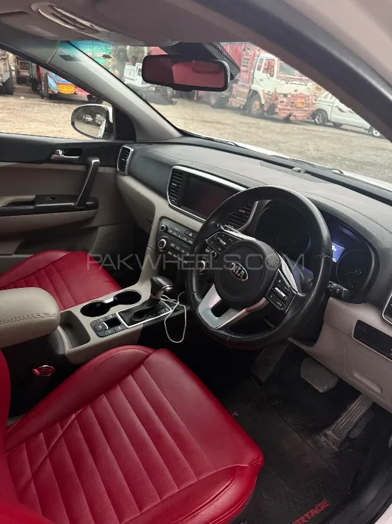 KIA Sportage 2020 for Sale in Nowshera KIA Sportage 2020 for Sale in Nowshera Image-11