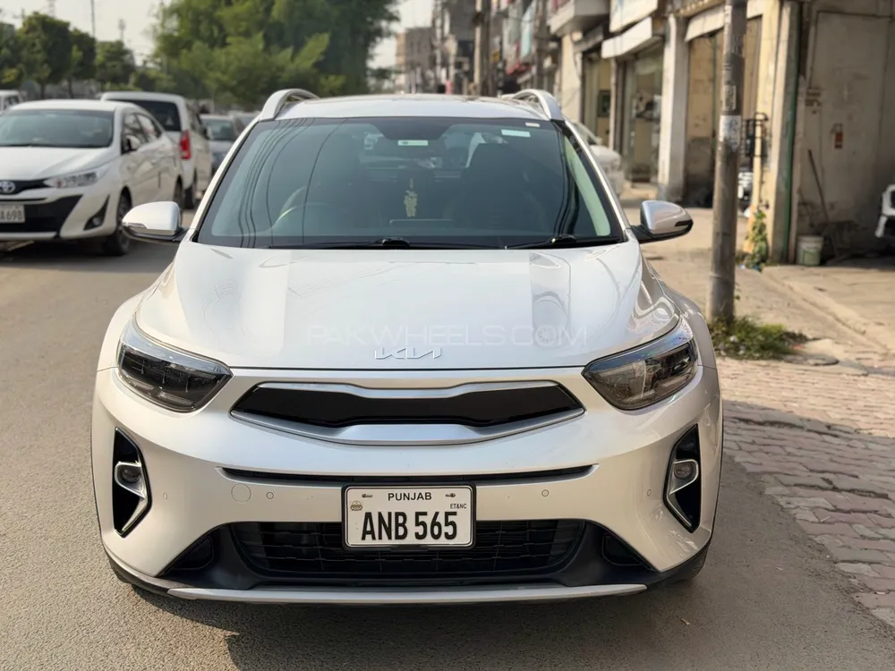 KIA Stonic 2023 for Sale in Lahore Image-1