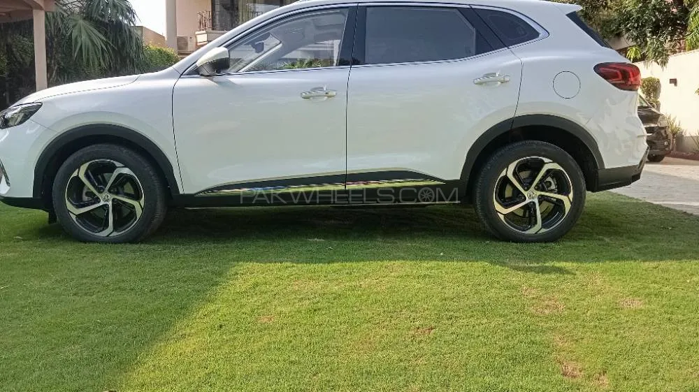 MG HS 2025 for Sale in Lahore Image-1