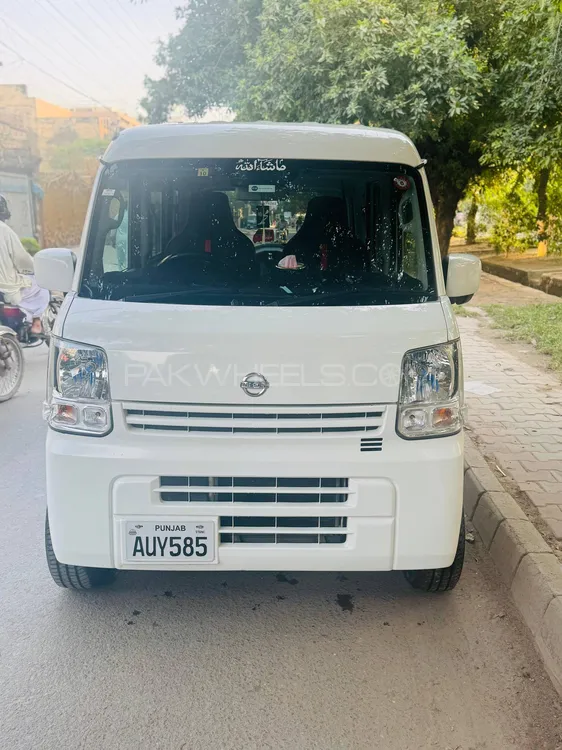 نسان کلپر 2020 for Sale in لاہور نسان کلپر 2020 for Sale in لاہور Image-6