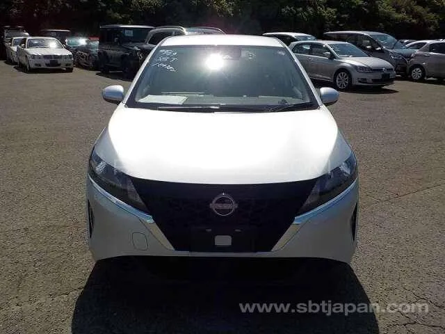 Nissan Note 2021 for Sale in Lahore Image-1