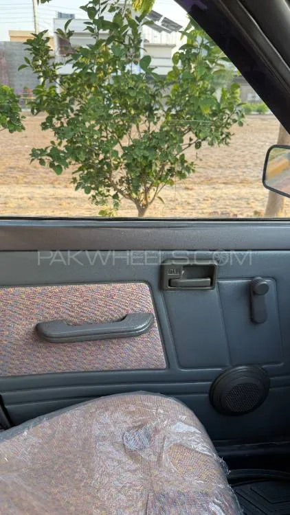 Suzuki Mehran 2014 for Sale in Lahore Suzuki Mehran 2014 for Sale in Lahore Image-13