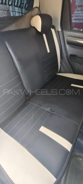 Suzuki Swift 2017 for Sale in Larkana Suzuki Swift 2017 for Sale in Larkana Image-10