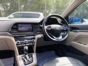 Hyundai Elantra GLS
Model: 2023  
Mileage: 18,000 Km
Reg: 2023 khi

*PPF Coated
*YOKOHAMA Blu Earth tyres

calling and visiting hours

Monday to Saturday

11:00 AM to 7:00 PM