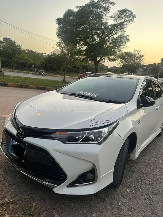Toyota Corolla 2018 for Sale in Islamabad Image-1