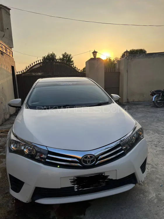 Toyota Corolla 2015 for Sale in Wah cantt Image-1