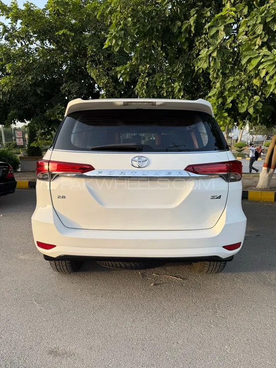 Toyota Fortuner 2018 for Sale in Wah cantt Toyota Fortuner 2018 for Sale in Wah cantt Image-3