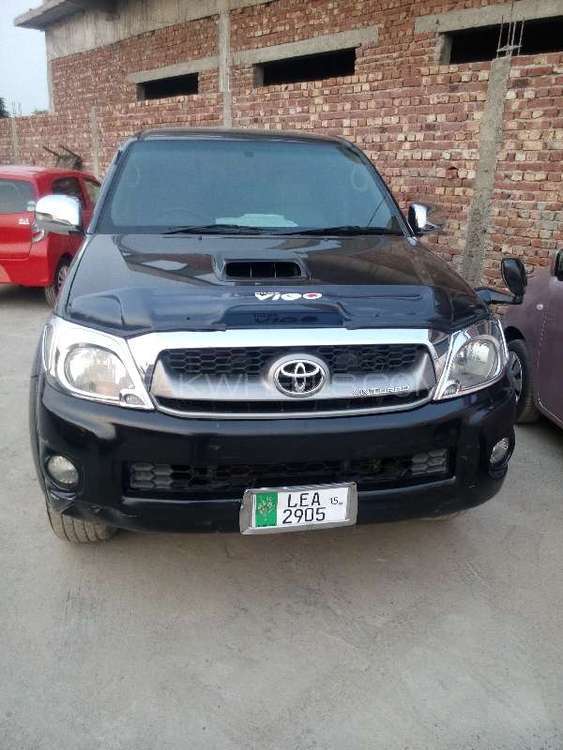 Toyota Hilux 2010 for Sale in Gujranwala Image-1
