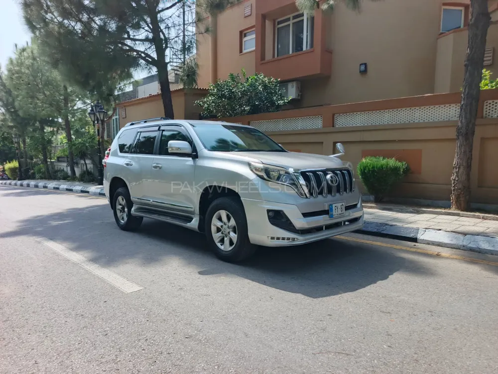 Toyota Prado 2010 for Sale in Rawalpindi Image-1